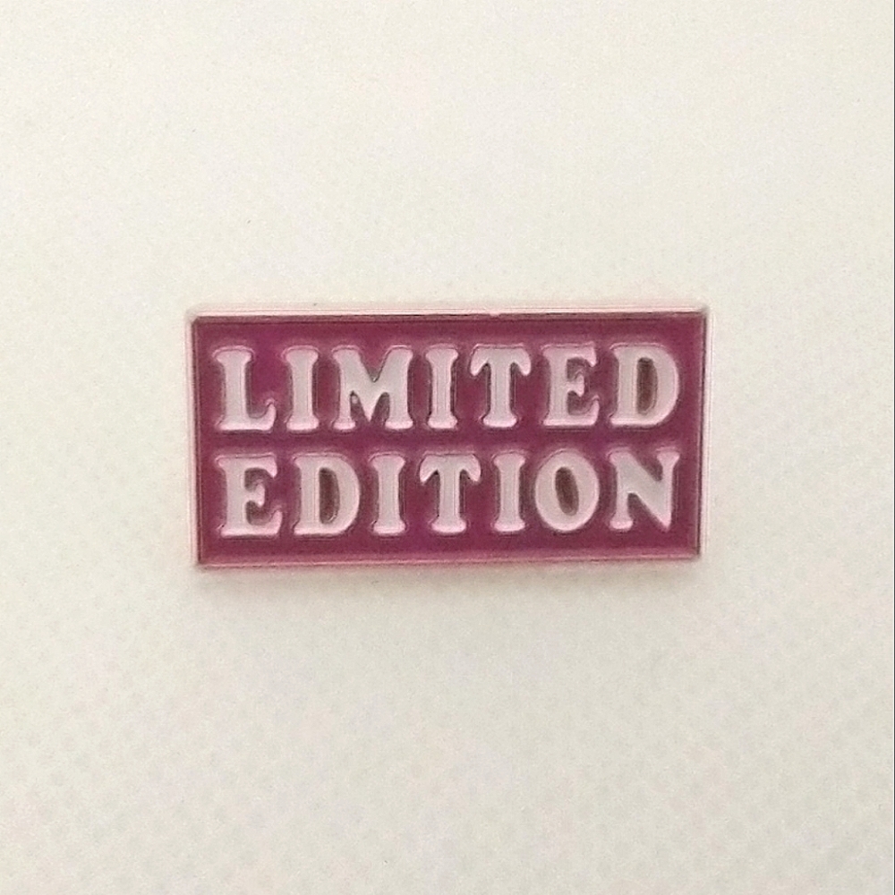 🧁 3/$30 Limited Edition Sign Enamel Pin NEW